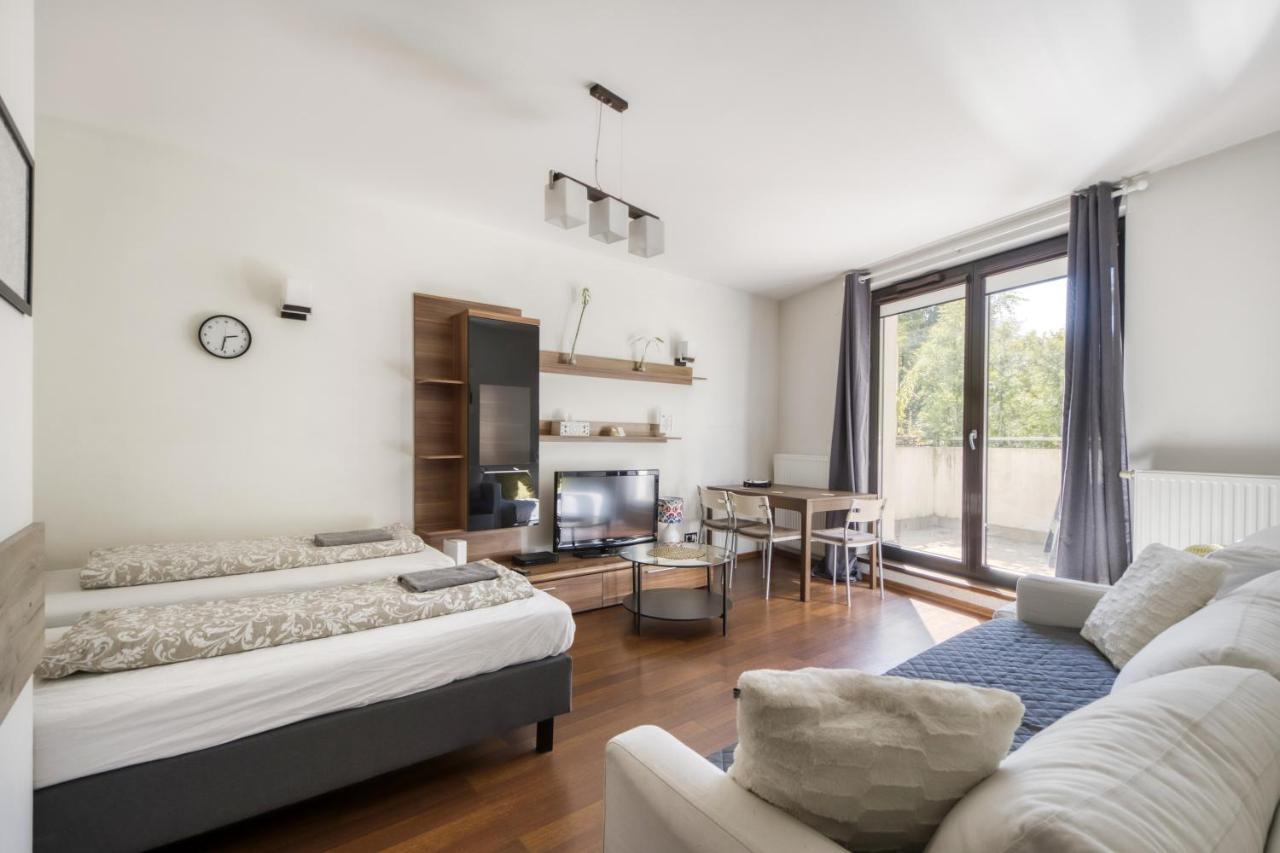 Labo Apartment Towarowa Kercelak Varsovie Extérieur photo